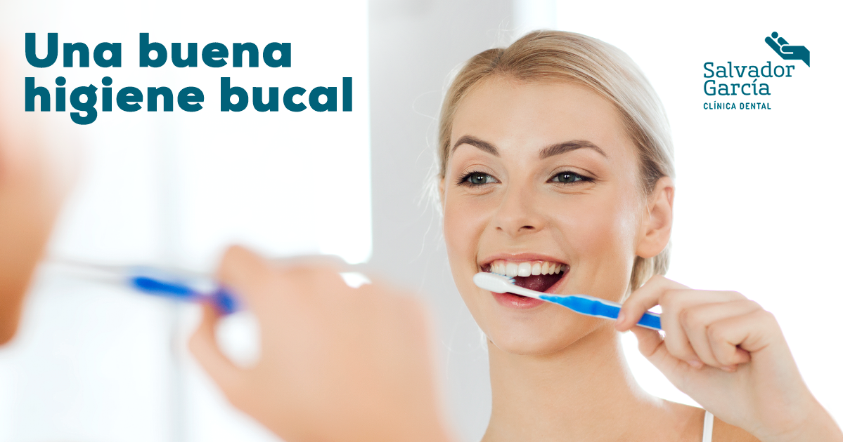 Hábitos para una buena higiene bucal Blog Clínica Salvador García